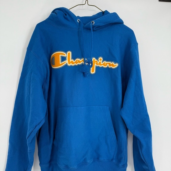 Champion Reverse Weave Size M Hoodie Sweatshirt Vintage Script Logo GF68 Blue - Picture 4 of 9